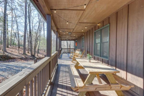 Peaceful Ellijay Cabin Pool Access and Resort Perks